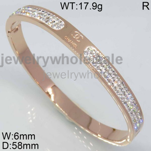 Chanel Bangle P107414vihb-434