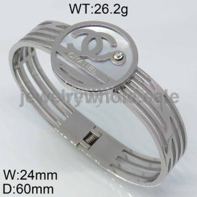 Chanel Bangle P108572viib-317