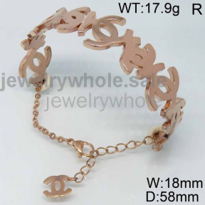 Chanel Bangle P108807vhnb-473