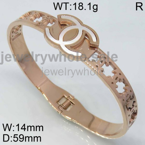 Chanel Bangle P108831vikb-473