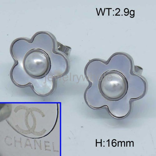 Chanel Earrings  PE122995vhov-323