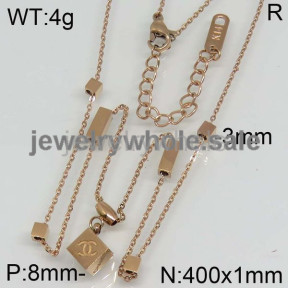 Chanel Necklace  PN110544vhma-473