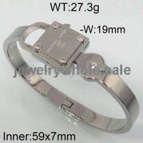 MK Bangle  PZ110488vjaa-377