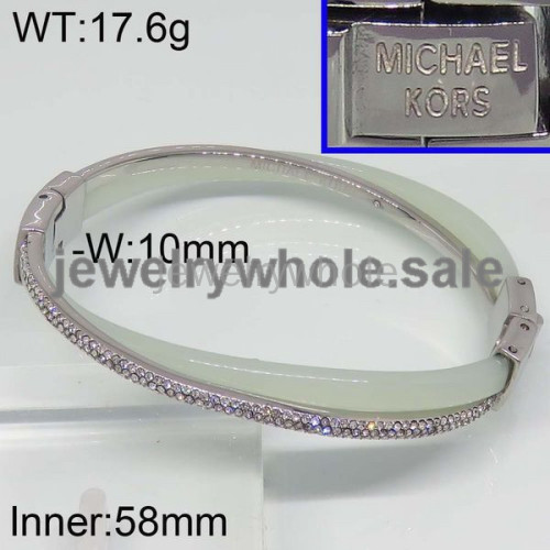 MK Bangle  PZ110676vmaa-322