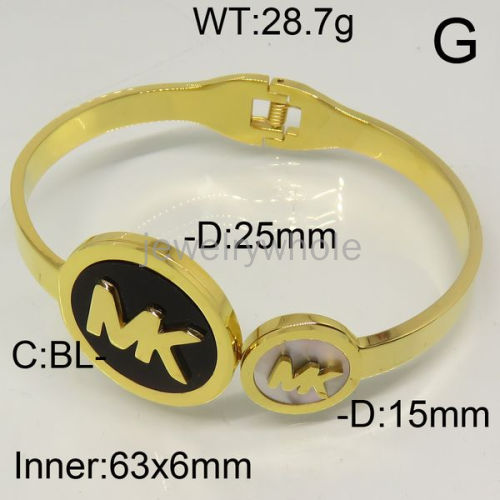 MK Bangle  PZ114497vila-317