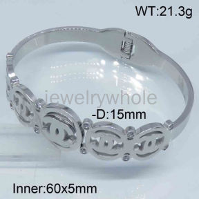 Chanel Bangle  PZ122080vhov-434