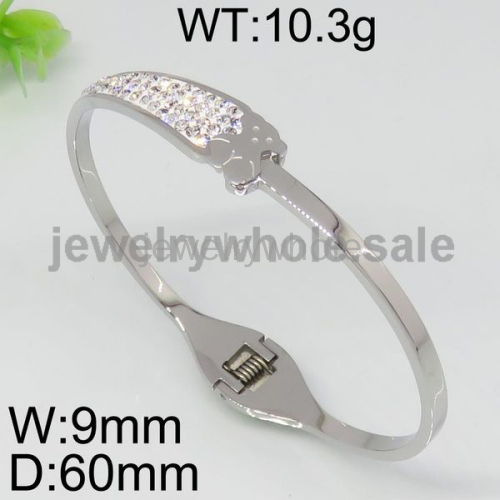 Bear Bangle Stylish Model With Silver Color  6744341166ahnv